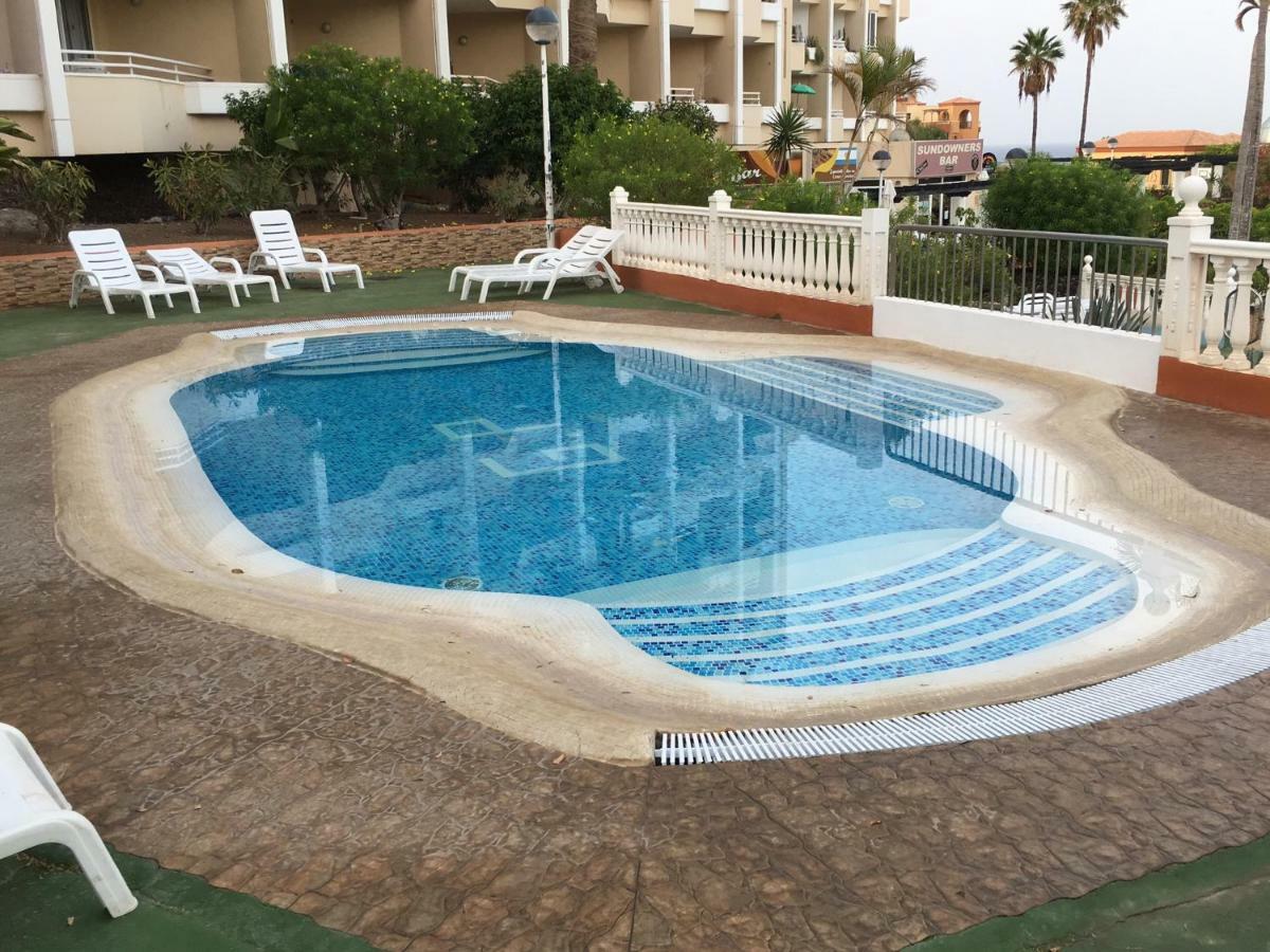 Andylins Place 102 Apartment Сан Мигел де Абона Екстериор снимка